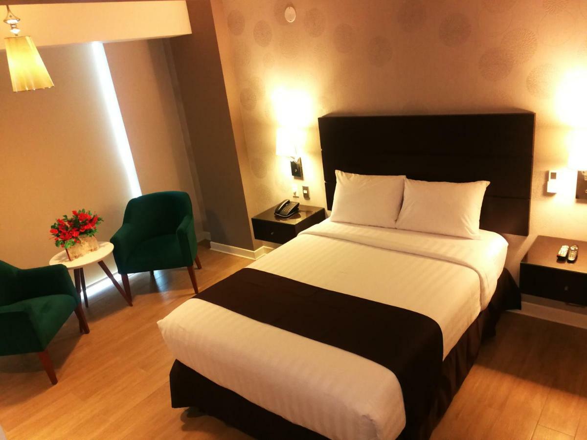Hotel Inclan Lima Bagian luar foto