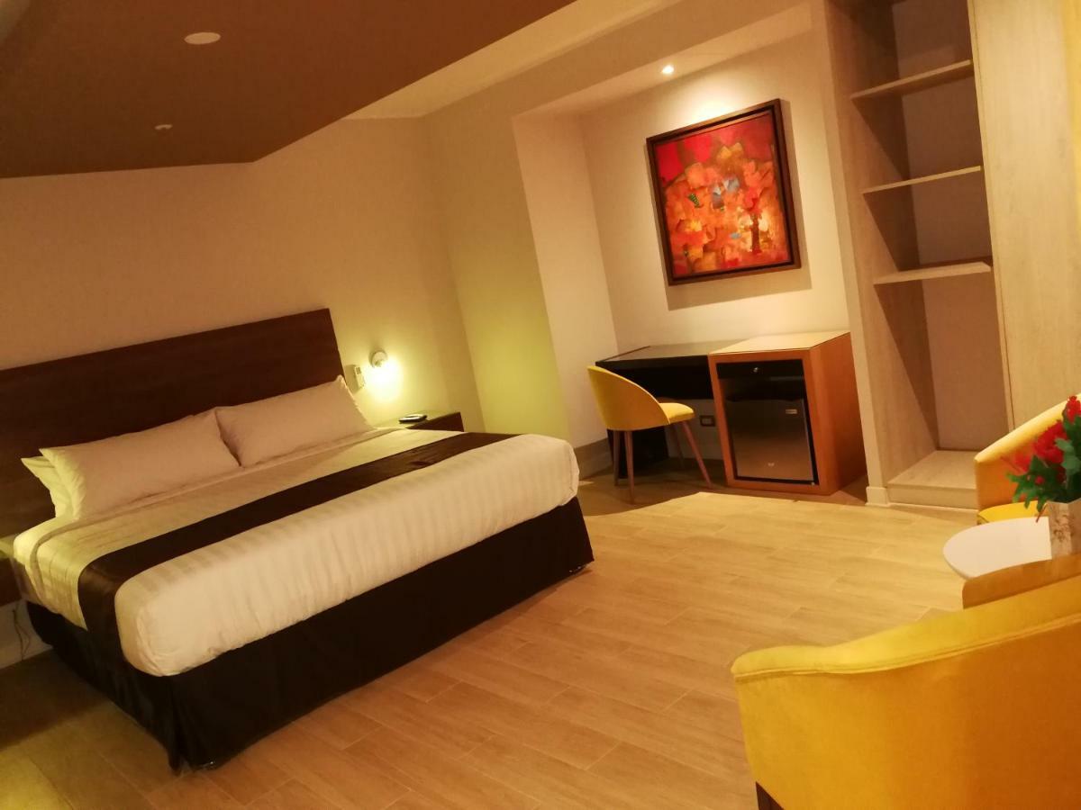 Hotel Inclan Lima Bagian luar foto