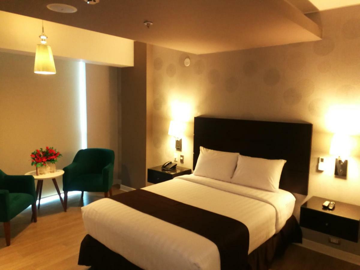 Hotel Inclan Lima Bagian luar foto